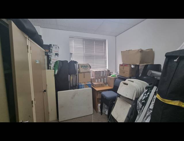 107M² OFFICE FOR SALE IN NELSPRUIT CENTRAL